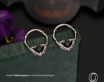 Skelett Hand Bambus Segment Clicker, 16G 10 mm Schädel Klapp Clicker Hoop, schwarzes Herz CZ Septum Piercing, Daith Ohrring, Halloween Schmuck Geschenk