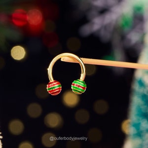 16G Internally Threaded Christmas Horseshoe Septum Ring/Green Red Baubles Striped Pattern Cartilage Earrings/Daith/Helix/Conch/Tragus Hoop