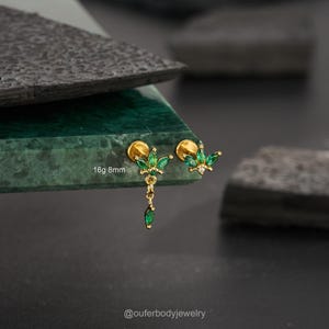 16G Emerald Lotus Threadless Stud with Green CZ Charm, Gold Flat Back Stud, Helix/Conch/Cartilage/Upper Lobe Piercings, Threadless Push Pin