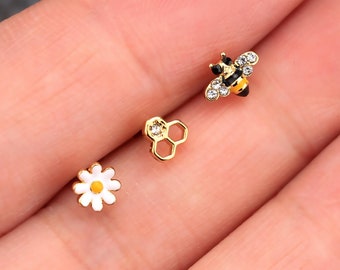 3Pieces 20G Bee Honeycomb Flower L Shape Nose Studs/Nose Ring/Nose Jewelry/Nose Piercing/Nostril Jewelry/Tiny Gold Nose Studs/Gift For Her