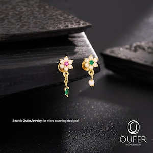 Boucle d'oreille pendante fleur sans fil avec perle florale en or 16 G 6/8 mm/Piercing labret à dos plat/Helix/Tragus/Conque/Couleur de nez avec breloque