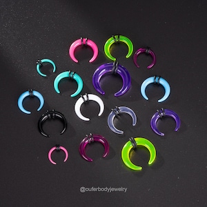 2 PCS Acrylic Crescent Septum Pincher/Ear gauges tapers/tapered buffalo Horn Nose Tusk Piercing/Plugs Stretchers Gauged Septum Hoops 14G-00G