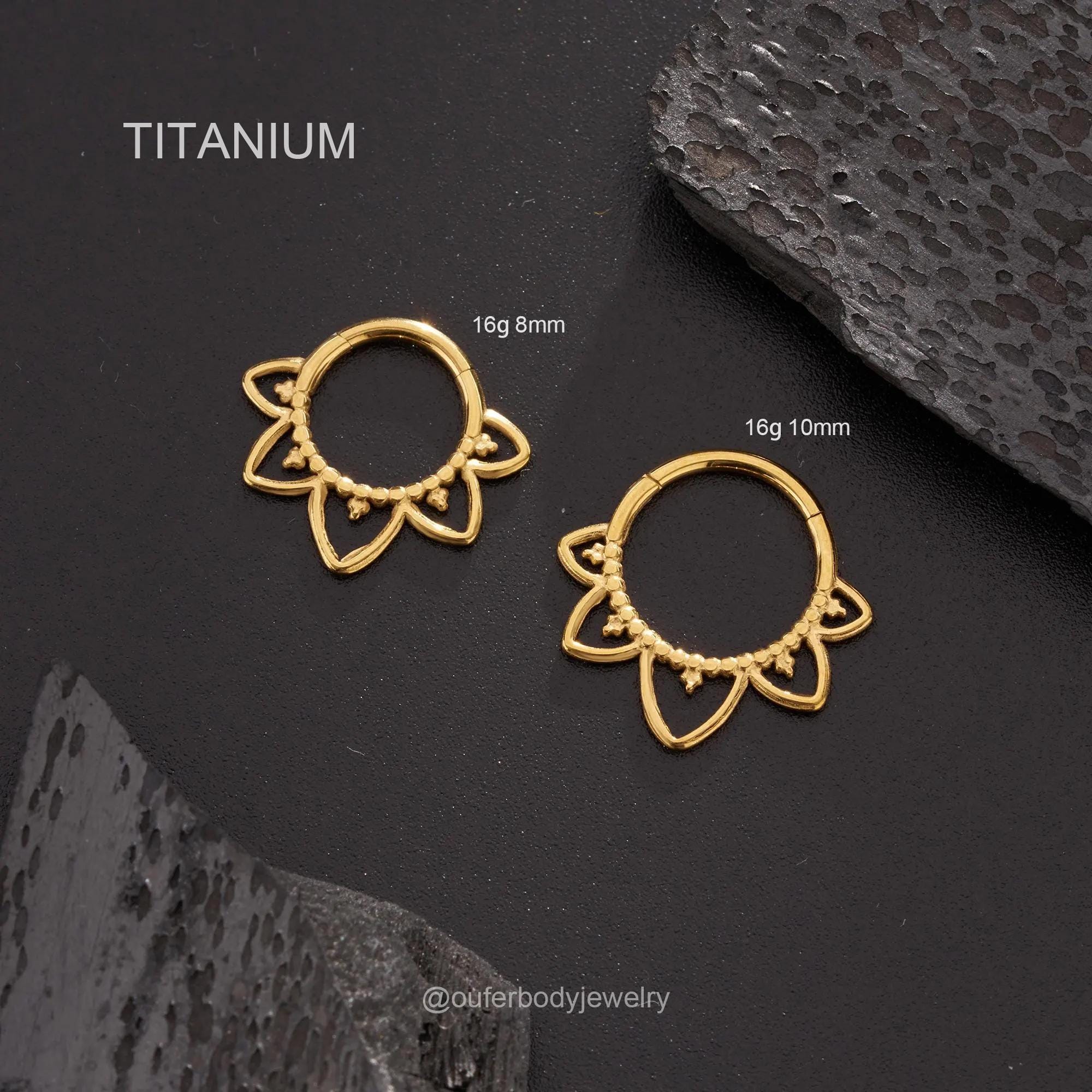 Bloem oorbellen goudkleurig | Gouden oorbellen | Shop Bloem oorbellen goudkleurig | Gouden oorbellen | Shop