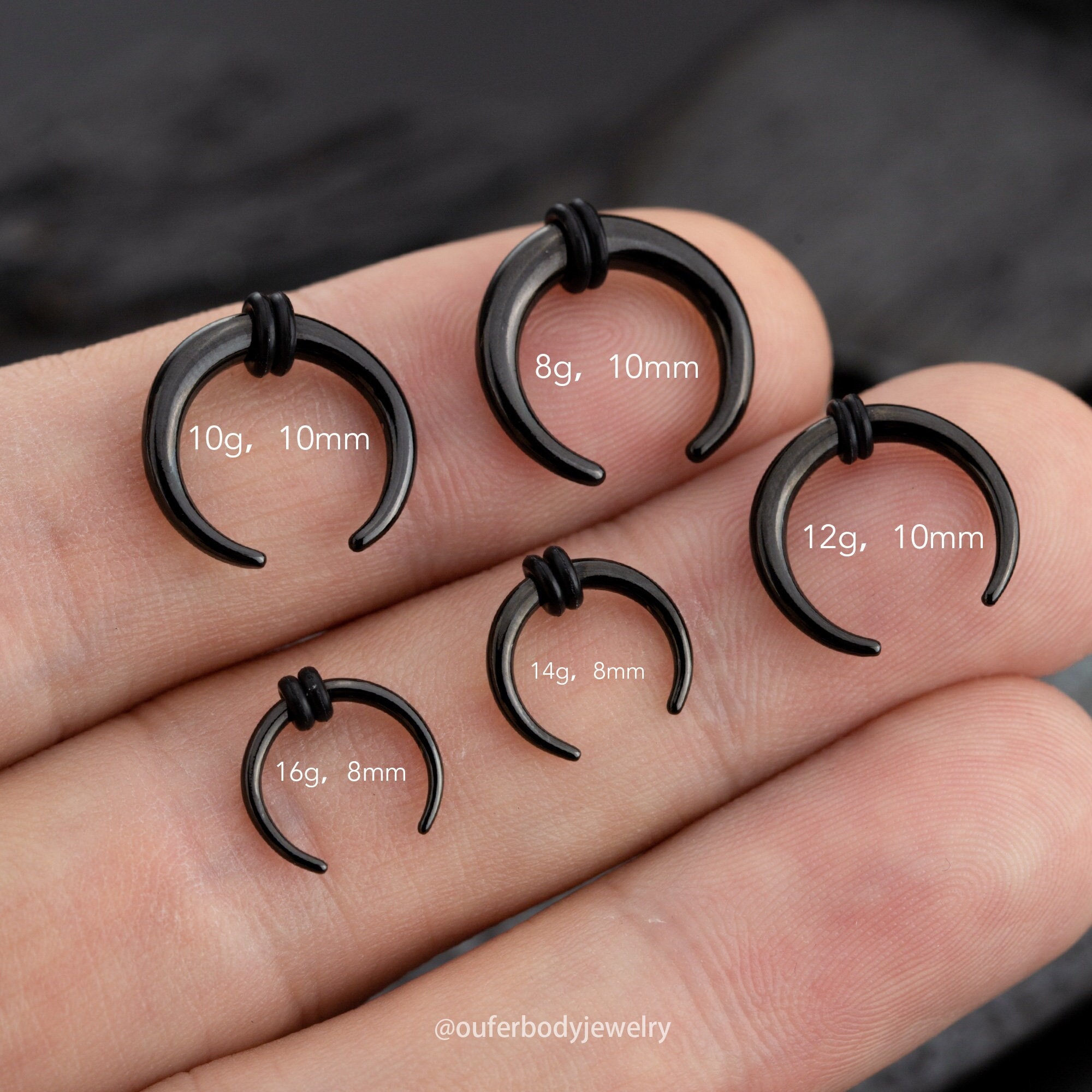 Septum Clicker with Five Black Gems in Prong Setting – Esoteric