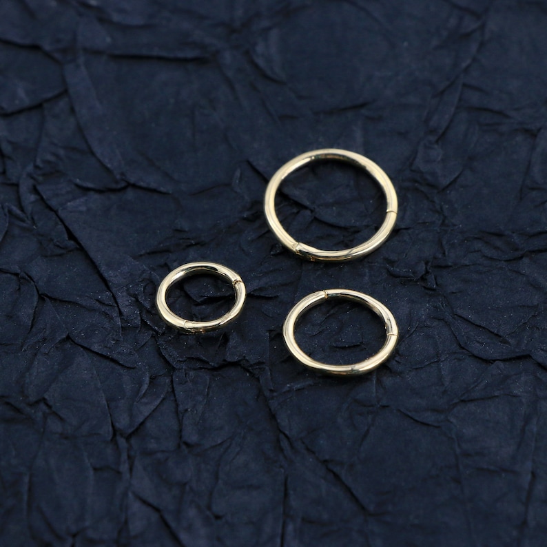 14K Solid Gold Hinged Clicker Hoop Huggie hoop/Cartilage earring/Conch Hoop/Helix hoop/Nose hoop/Daith Rook Tragus Hoop earring 20g 18g 16g zdjęcie 8