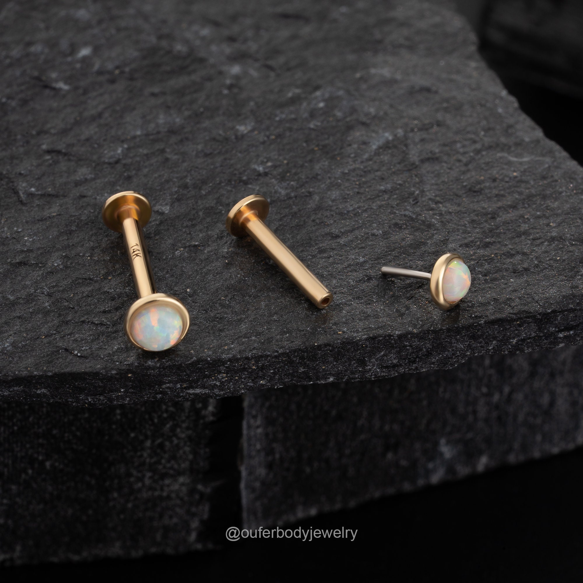 PIERCINGLINE 14K Gold Schraubaufsatz Ovaler Synth. Opal – 0,8mm Gewinde, Roségold/Gelb/Weißgold