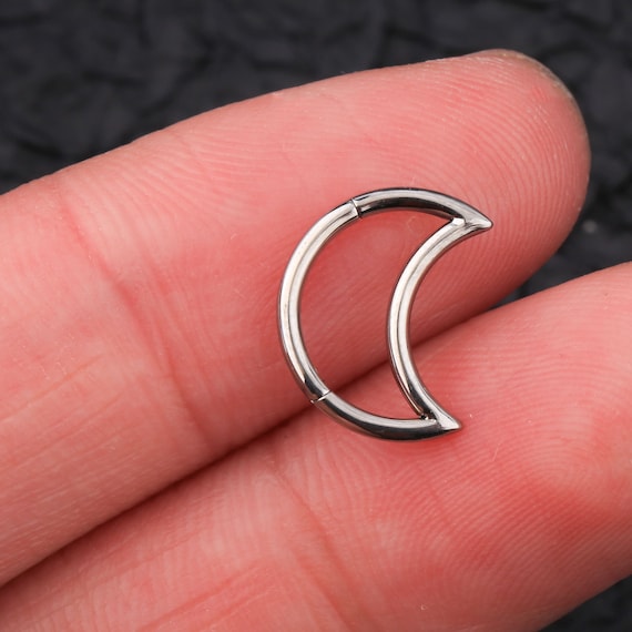 Implant Grade Titanium Pearl Studded Hinged Cartilage Clicker Hoop Implant Grade Titanium Pearl Studded Hinged Cartilage Clicker Hoop
