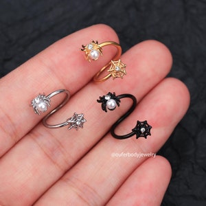 16G Spinne Spiralknorpel Ohrring/Helix Ohrring/Halloween Ohrringe/Conch Ohrring/Bauch Ring/Minimalist Ohrring/Spooky Ohrring/Geschenk für Sie