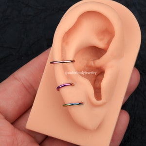 16G Rainbow Seamless Cartilage Earrings/Nose Ring/Septum Ring/Nose Piercing/Hoop Earrings/Tragus,Daith,Helix/Mother's Day Gift/Hinged Hoop