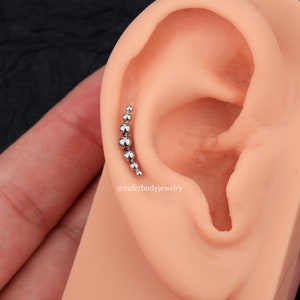 16G Silver Climber Stud Earring/Conch Stud/Tragus Stud/Cartilage Earring/Small Stud Earrings/Helix,Conch/Minimalist Earrings/Birthday Gift