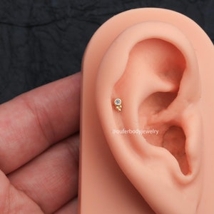 16G Tiny Flat Back Helix Studs/Tragus Studs/Cartilage Studs/Conch Studs/Labret Studs/Dainty Earrings/Cartilage Earrings/Birthday Gift