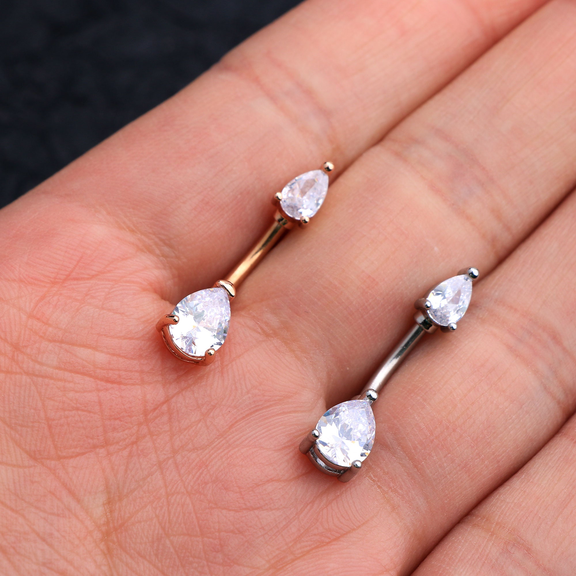 OUFER Piercing Ombligo De Acero Inoxidable 316L – Barra Con Colgante De Medio Loto Y Circonitas Marquesa – Tamaño 14g (1.6 Mm) Y 10 Mm De Longitud – Dorado O Acero