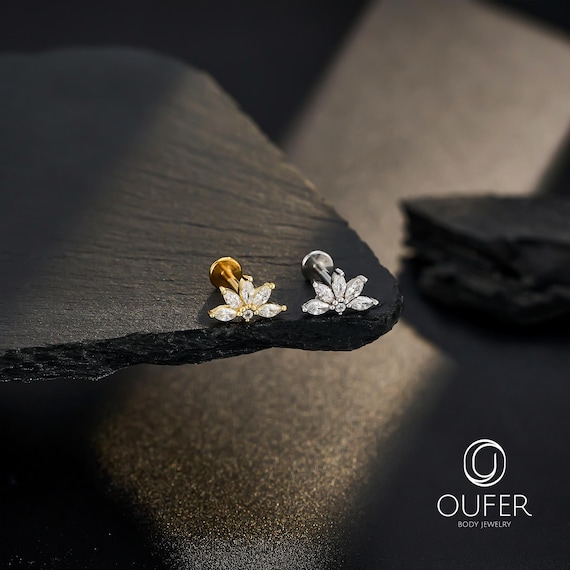 16G Lotus Floral CZ Labret Stud – Internally Threaded – Cartilage, Helix, Conch, Flat Back Earring, Gold or Silver, 1pcs