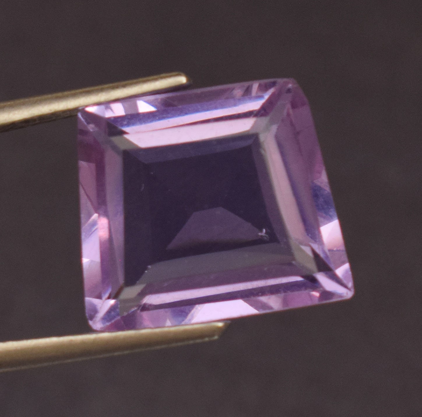 Purple Sapphire 7.00 Ct Certified fancy Loose Gem Stone Natural sapphire purple gemstone For Ring 14x12x6mm