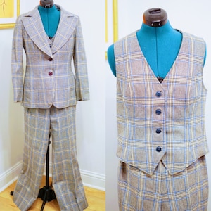 Vintage Rare Wool Three Piece Plaid 1960 / 1970 Blue Gray Yellow Wool Suit