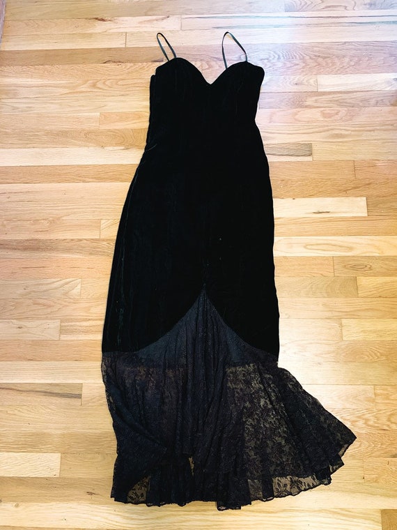 Casadei Black Velvet and Lace dress - image 4