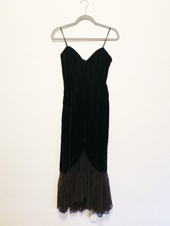 Casadei Black Velvet and Lace dress - image 2