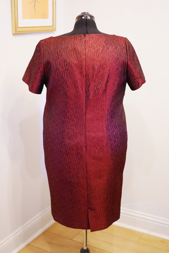 Vintage PLUS SIZE Rare Victoria Royal Red Cranber… - image 5