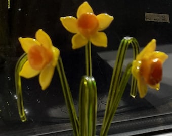 Hand Made Glass Daffodills Gift. Visit Shop for more glass gifts.