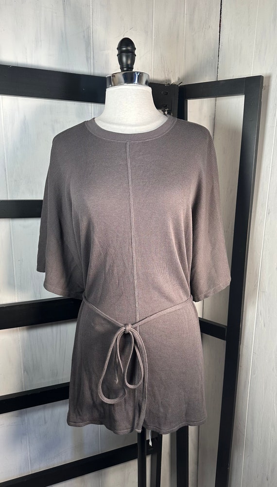 emmi atelier Made In Italy Open Back Gray Ribbed T