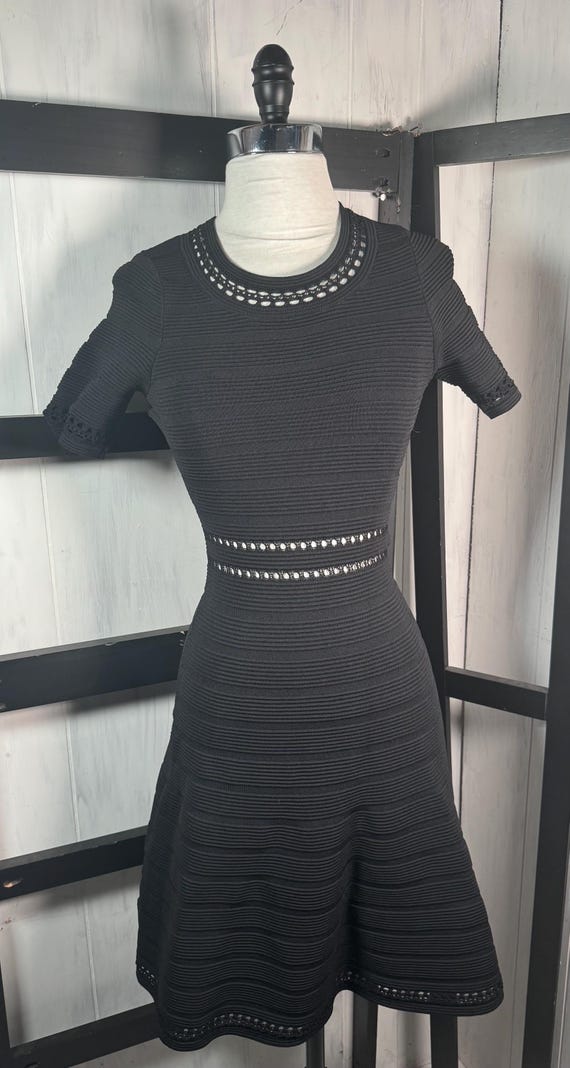 Sandro Textured Knit Black Dress, size 1fits XXS-XS, New No Tags, SO Nice!