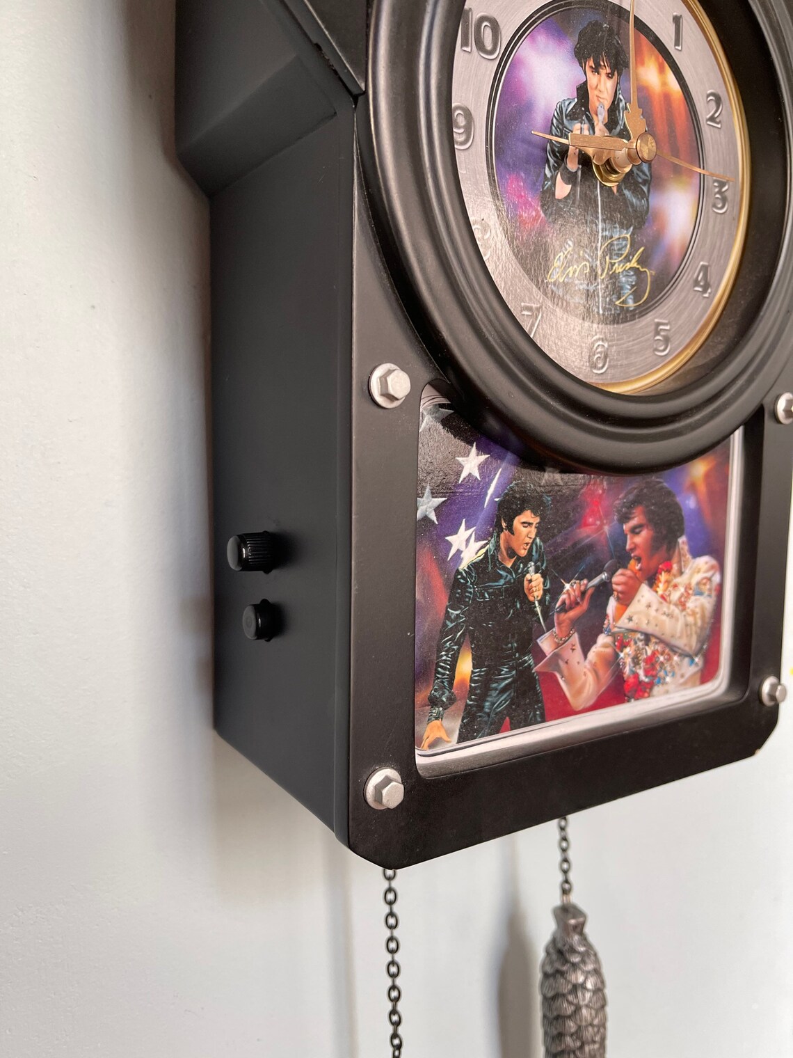 New Bradford Exchange Elvis Cuckoo Clock Awesome Elvis Fan Etsy