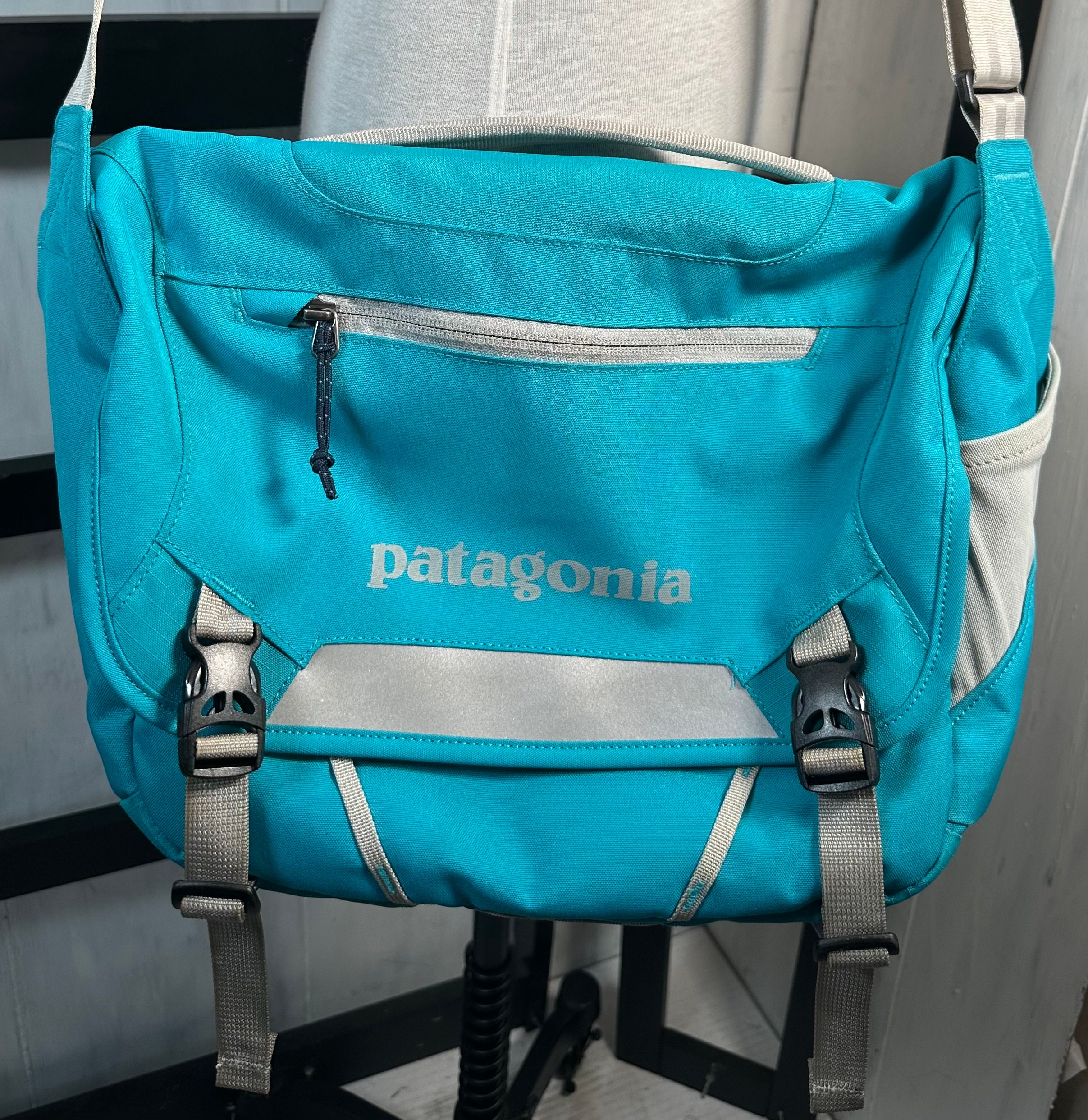 Patagonia Mini Messenger Bag