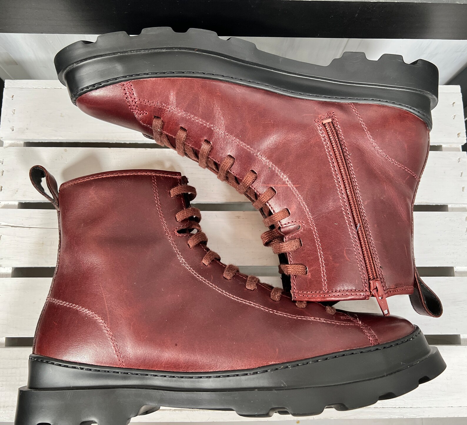camper hardwood boots