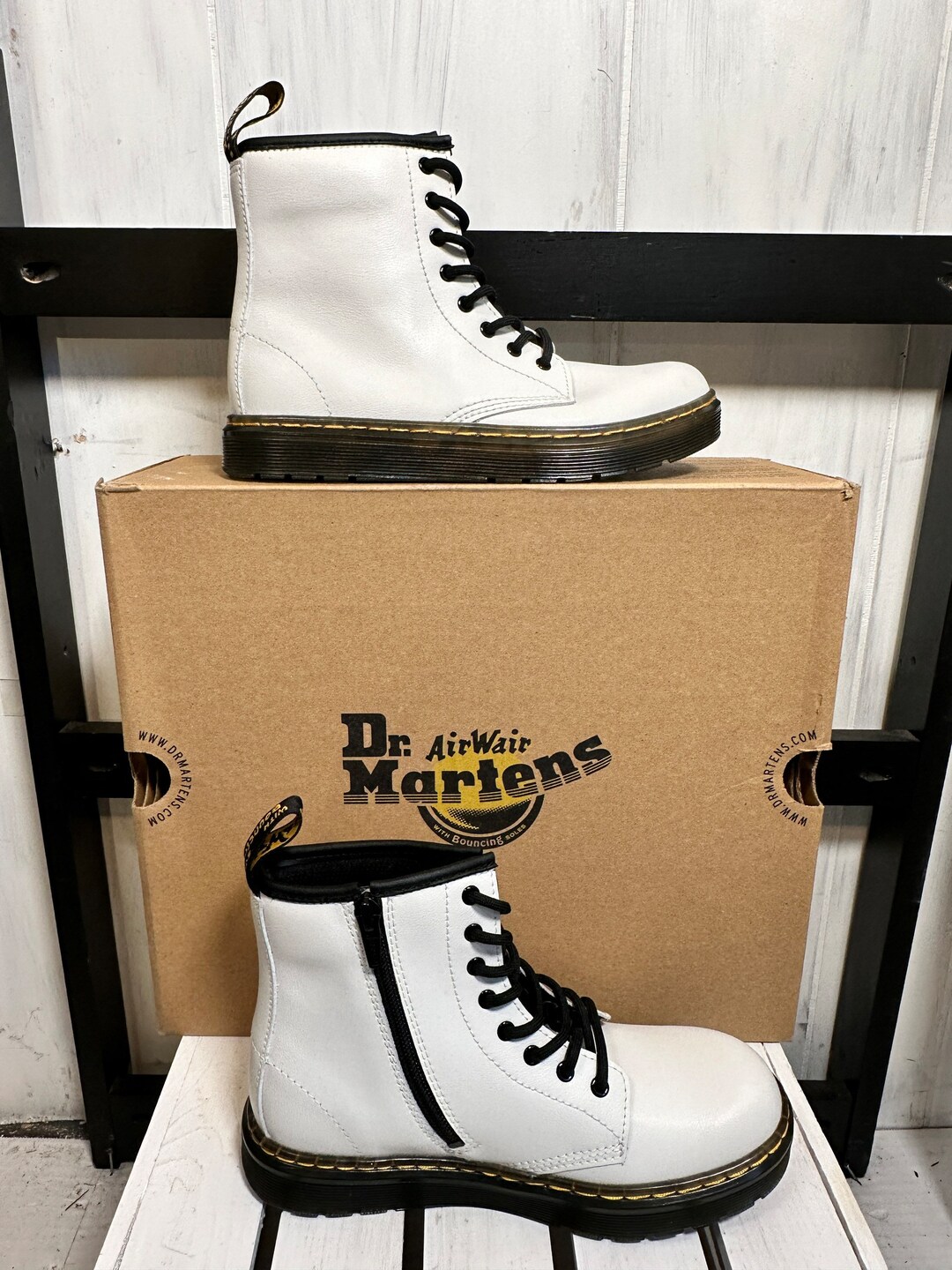 Dr. Martens Zavala Combat Boots White Side Zip Size Childrens US