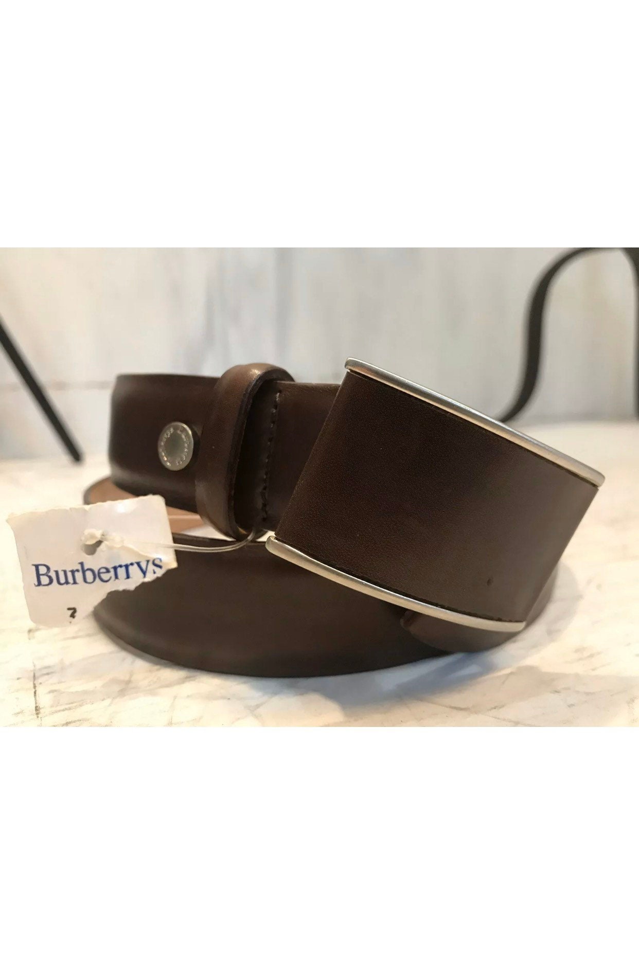 Vintage BURBERRY Brown Leather Belt, Brushed Nickle Buckle  display picture 2