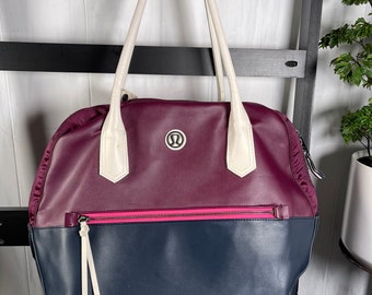 Lululemon Happy Hatha Hour Bag, Purple Blue, Large Travel Weekender
