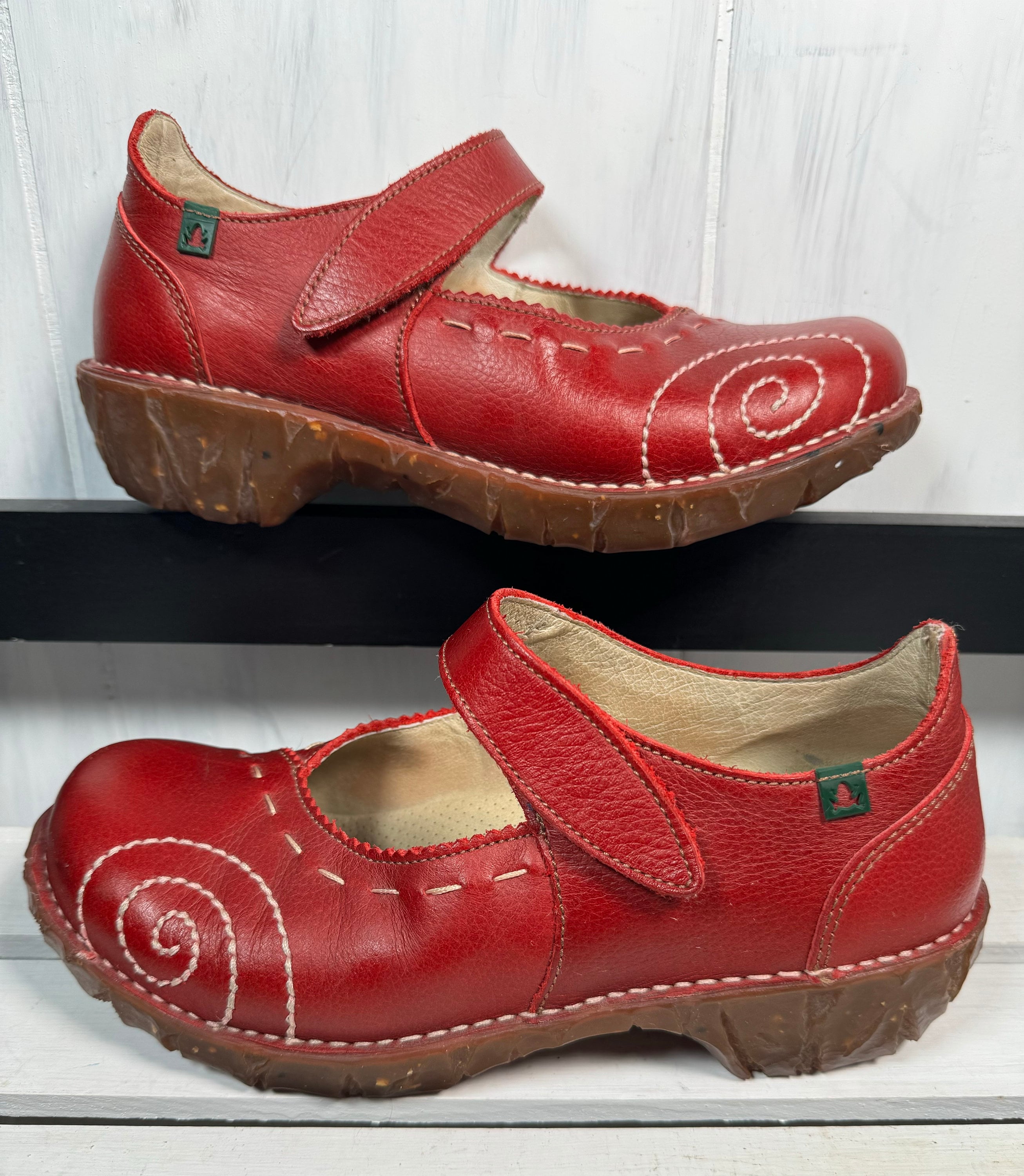 El Naturalista Made in Spain “yggdrasil NC95” Mary Jane's, Size 39