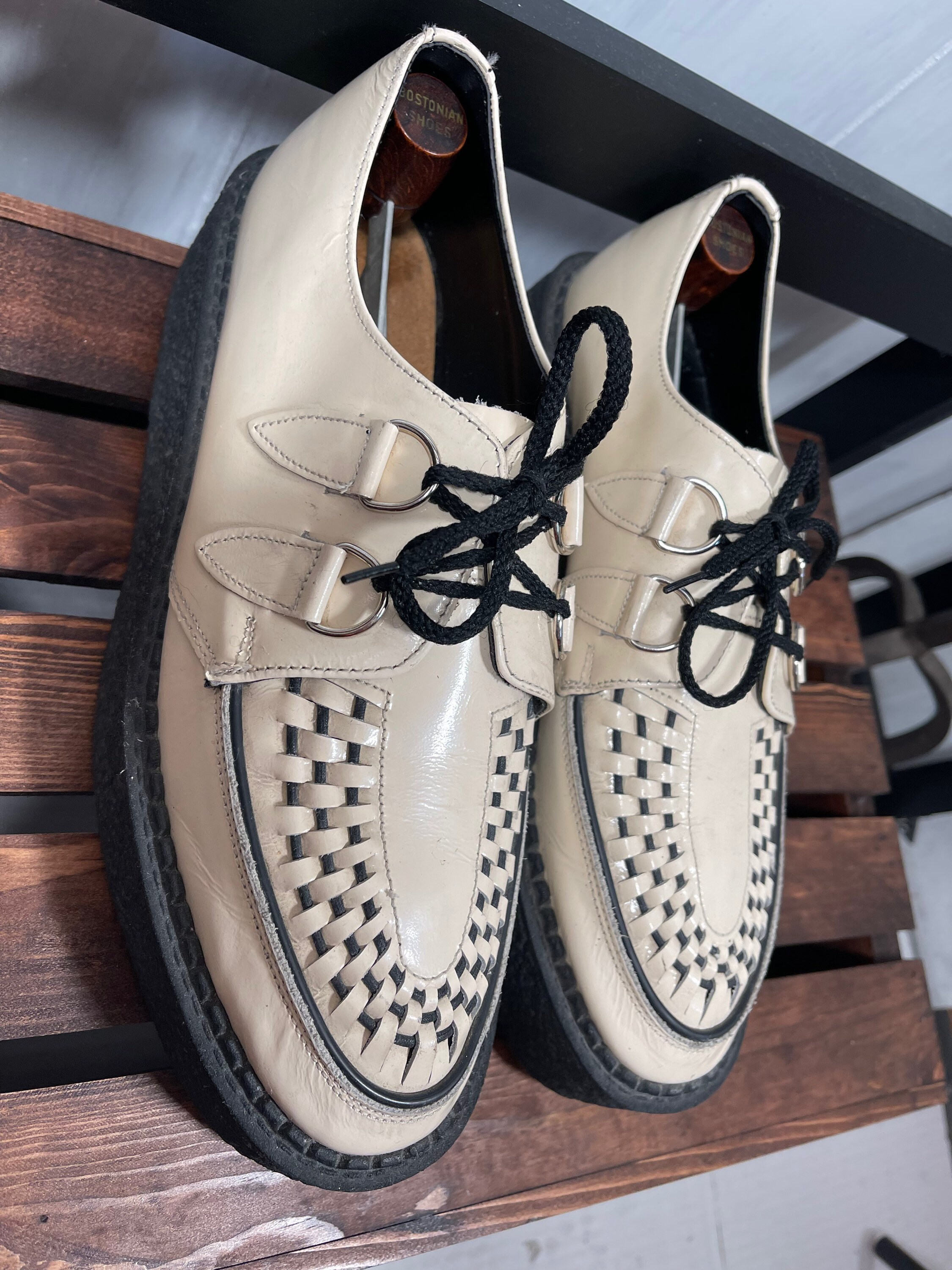 Vtg Y2K 90's KICK-ASS FOOTGEAR Patent Leather Creepers