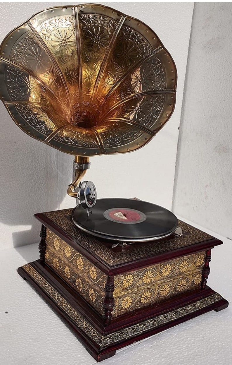 Vintage Gramophone Best Gift Item Decorative Home Decor HMV