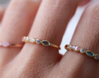 Personalized Family Birthstone Ring, Mom Ring with Kids Birthstones  1, 2, 3, 4, 5 or 6 Birthstone Jewelry Gift for Mom