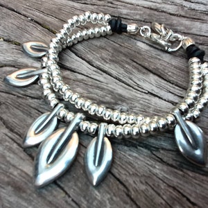 Leather bracelet, woman bracelet, silver plated bracelet, boho bracelet, bohemian jewelry, thick silver bracelet, uno de 50 style