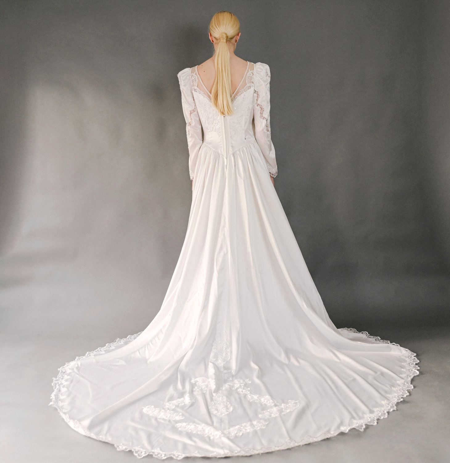 chinese dress ladies Long Sleeve Wedding Dress with Sweetheart Neckline and Tulle – Lace Floral Applique Dress with Sheer Bodice Plus Size Size 0 main image 0