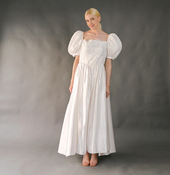 Vintage 90s Satin Wedding Dress: Lace Bodice, Puffed Sleeves, Bow - XL -  Etsy