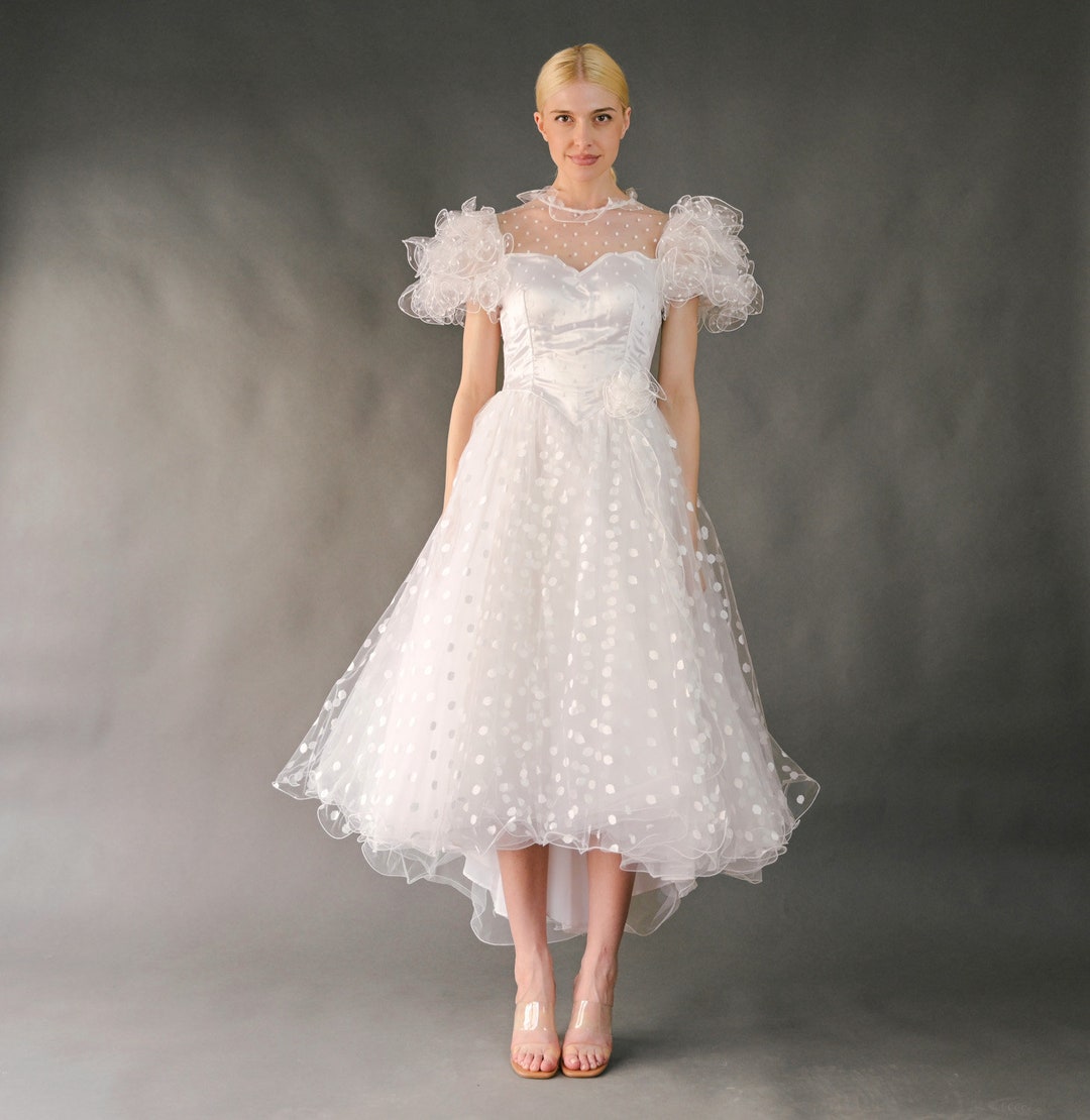 【nm】　Acka. tulle peplum tee ホワイト Joan Calabrese White Satin Tulle & Lace Peplum Effect Dress