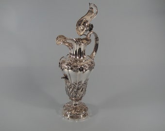 Ein viktorianischer Silberkrug.