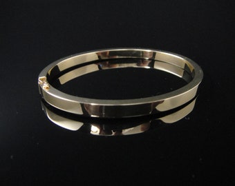 Vintage 14kt yellow gold bangle