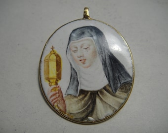 Antique gold pendant with polychrome enamel