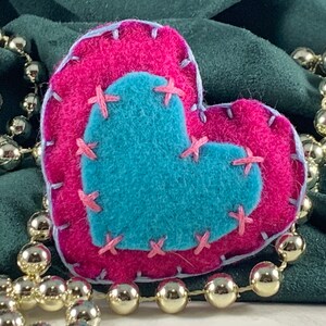 Handmade Heart Cat Toy: Felt Silvervine Catnip Toy
