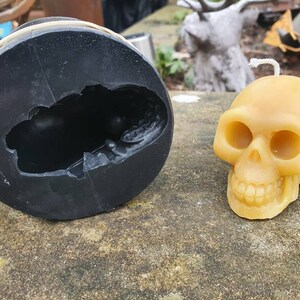 1:1 Actual Size 3D Skull Silicone Mold, Candle Plaster Silicone