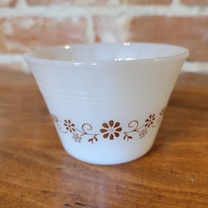 Vintage Dynaware Pyrorey Ramekin eller dessertkoppar med brun prästkragegrafik mjölkglas, set om 4!