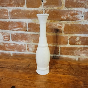 Vintage Milk Glass Bud Vase with Ridges and Pearls