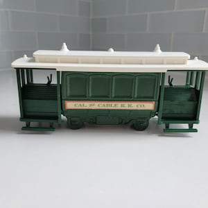 Vintage Avon Cal Street Cable Car Wild Country After Shave Bottle Van Ness Market