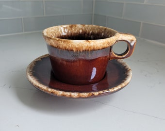 Vintage Hull USA Crestone Ovenproof Schotel en Cup Set Bruin Druppelglazuur