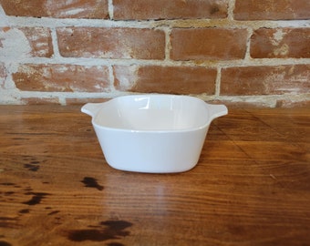 Vintage Corning Ware Bakeware Casserole Dish in Just White P-43-B 700 mL K-PP-43 Cookmates