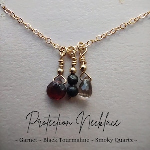 Protection Crystal Necklace Black Tourmaline Garnet Necklace Dainty Crystal Protection Necklace Minimalist Gemstone Protection Necklace